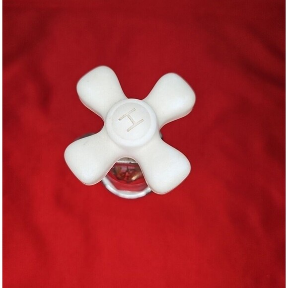 Avon Faucet Cologne Bottle Just A Twist Sweet Honesty VTG Silver Color Not Full - Picture 8 of 15